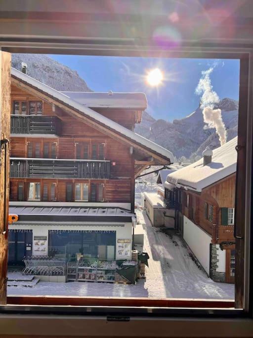 坎德施泰格Alpine Chalet公寓 外观 照片